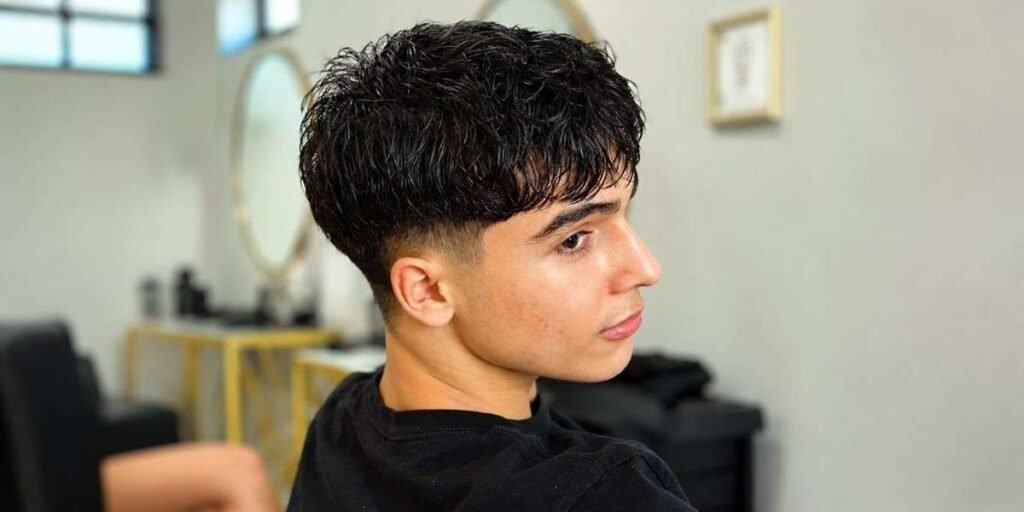 The Straight Low Taper Fade